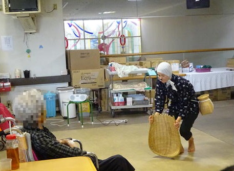 【会員様ご支援】「笑み筋体操＆どじょうすくい踊り」を披露いたしました！